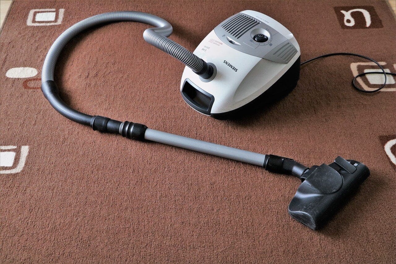 How To Clean Vacuum Cleaner Efficiently Simple Steps